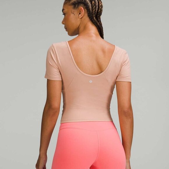 2022 Lululemon | Align T-Shirt Size 8 (see measurements) - Picture 3 of 8